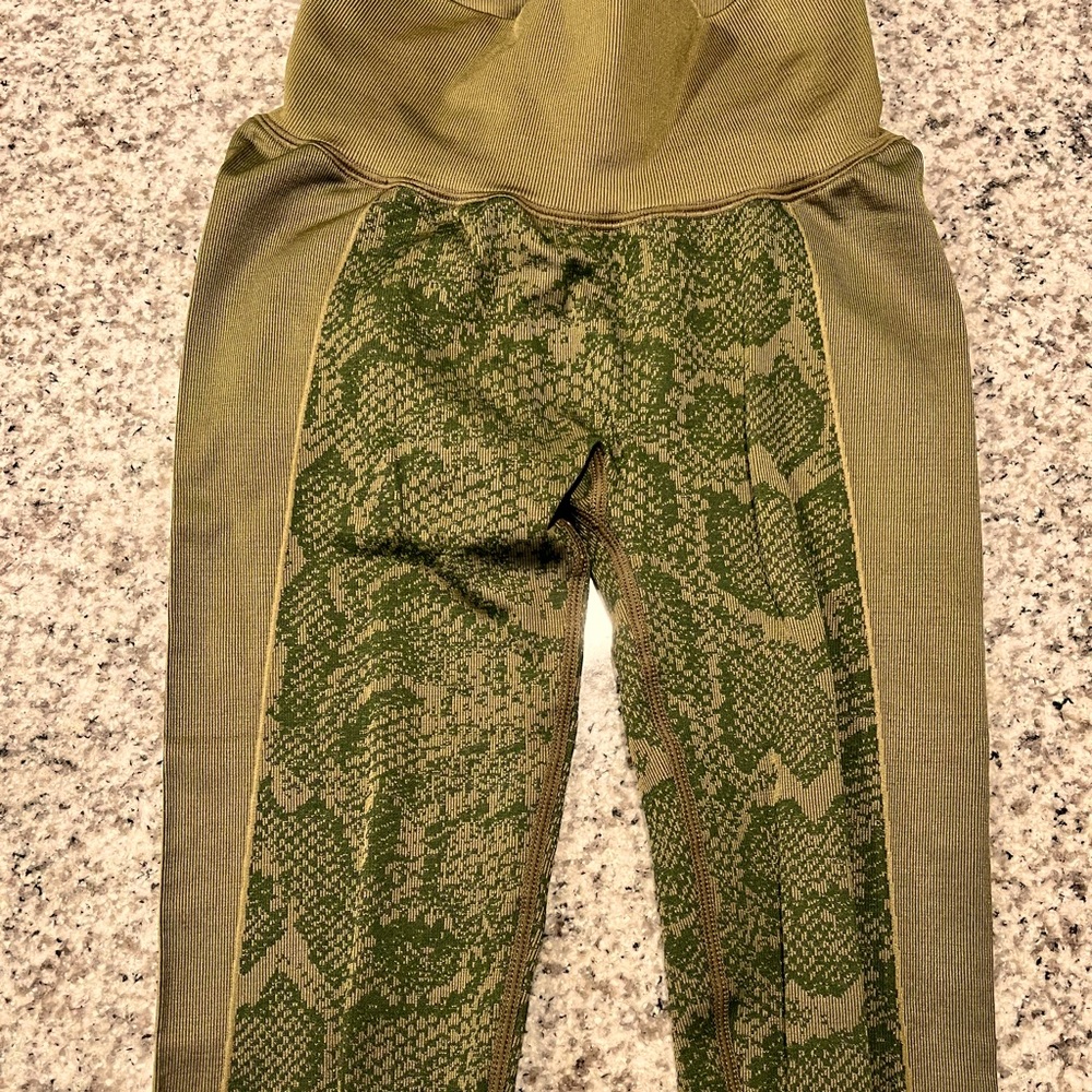 My Protein MP leggings